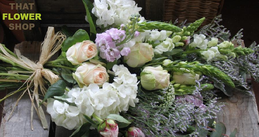 Det er aldri for tidlig eller for sent å sende blomster hjem til familiemedlemmene