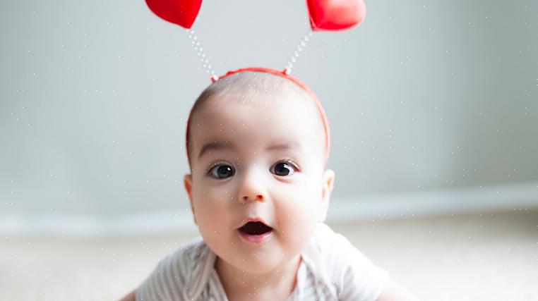 Så det er babyens første Valentinsdag