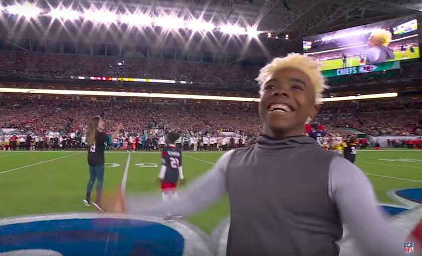 Skriv ned noen av reklamene som vanligvis sendes under Super Bowl
