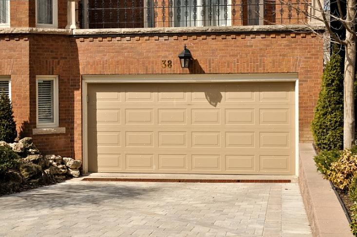 Isolere en garasje av den måten en garasjeport fungerer